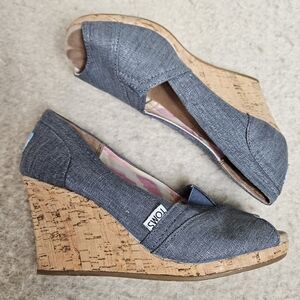 TOMS Blue Denim Peep Toe Cork Wedges Blue Size 6